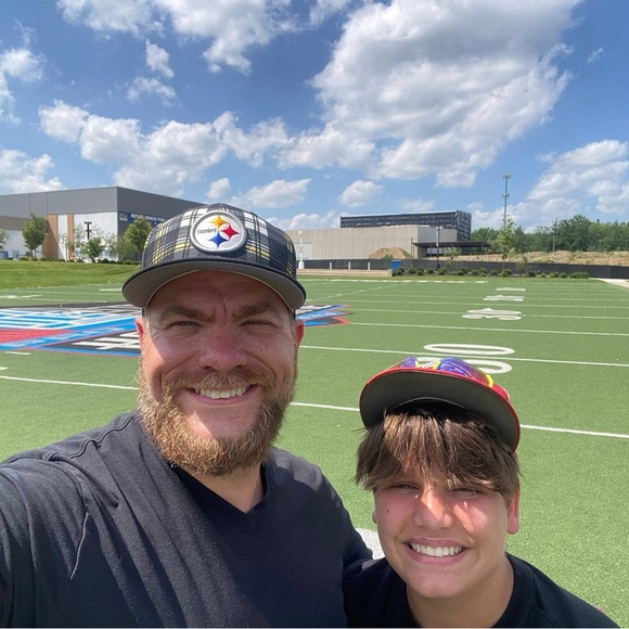 I just celebrated my 8th anniversary with Poshmark!! Am a Posh Ambassador II ! - Picture 8 of 16